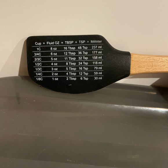 Rae Dunn TRICK OR TREAT Oven Mitt and Spatula BRAND NEW!! - Picture 3 of 4